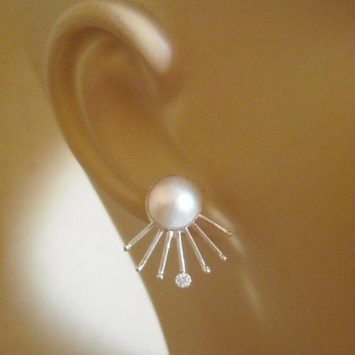 10mm Pearl earrings, Freshwater cultured pearl silver artisan earrings