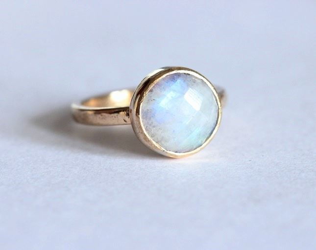 18K Gold Moonstone ring, Natural Rainbow moonstone engagement ring