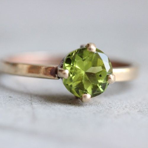 18K Gold Peridot ring, Birthday gift, Engagement ring