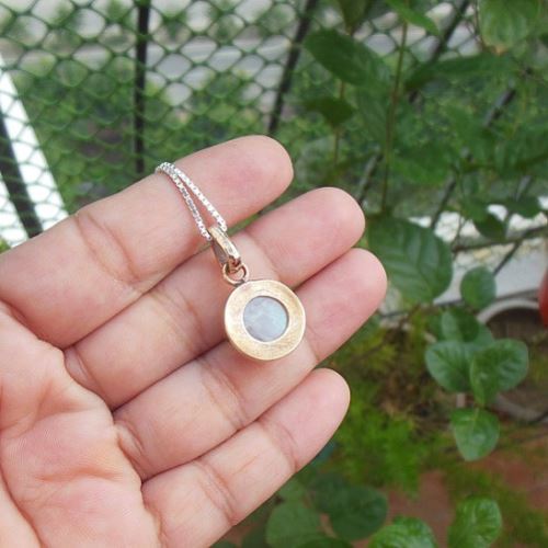 18K gold moonstone pendant - Gift for her - Unique Moonstone jewelry
