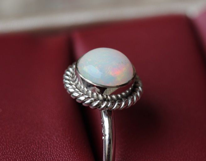 18K white Gold Opal ring, Natural opal engagement ring