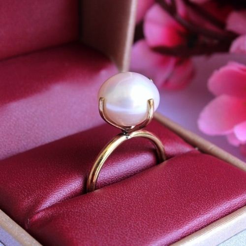 18k Gold Pearl ring - Wedding ring - Engagement ring - Gift for her