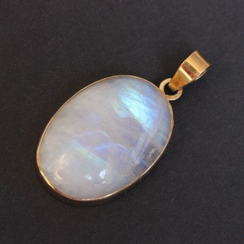 18k Gold rainbow moonstone pendant