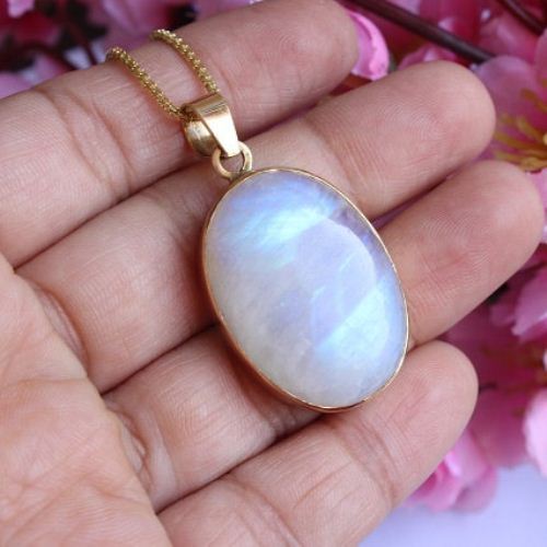 18k Gold rainbow moonstone pendant, Artisan pendant, Gift for her