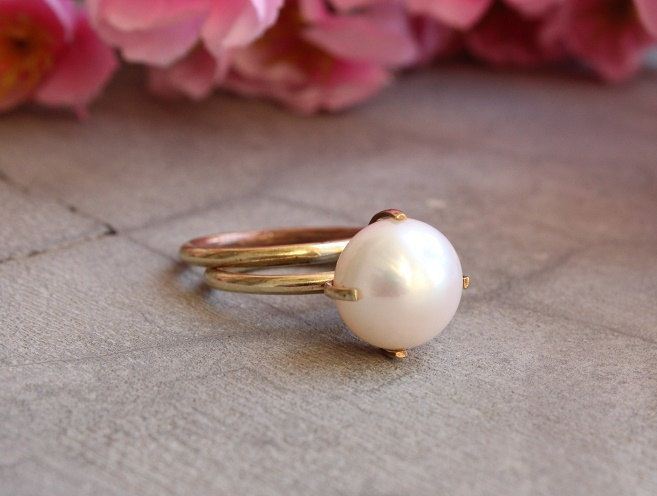 18k Gold ring, Pearl ring, Wedding engagement stack ring