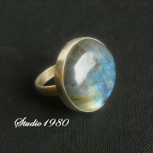 21mm round cab natural labradorite silver ring, Bold cabochon ring