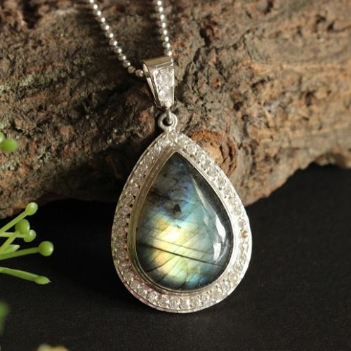 Artisan Labradorite Pendant - Gemstone Pendant sterling silver