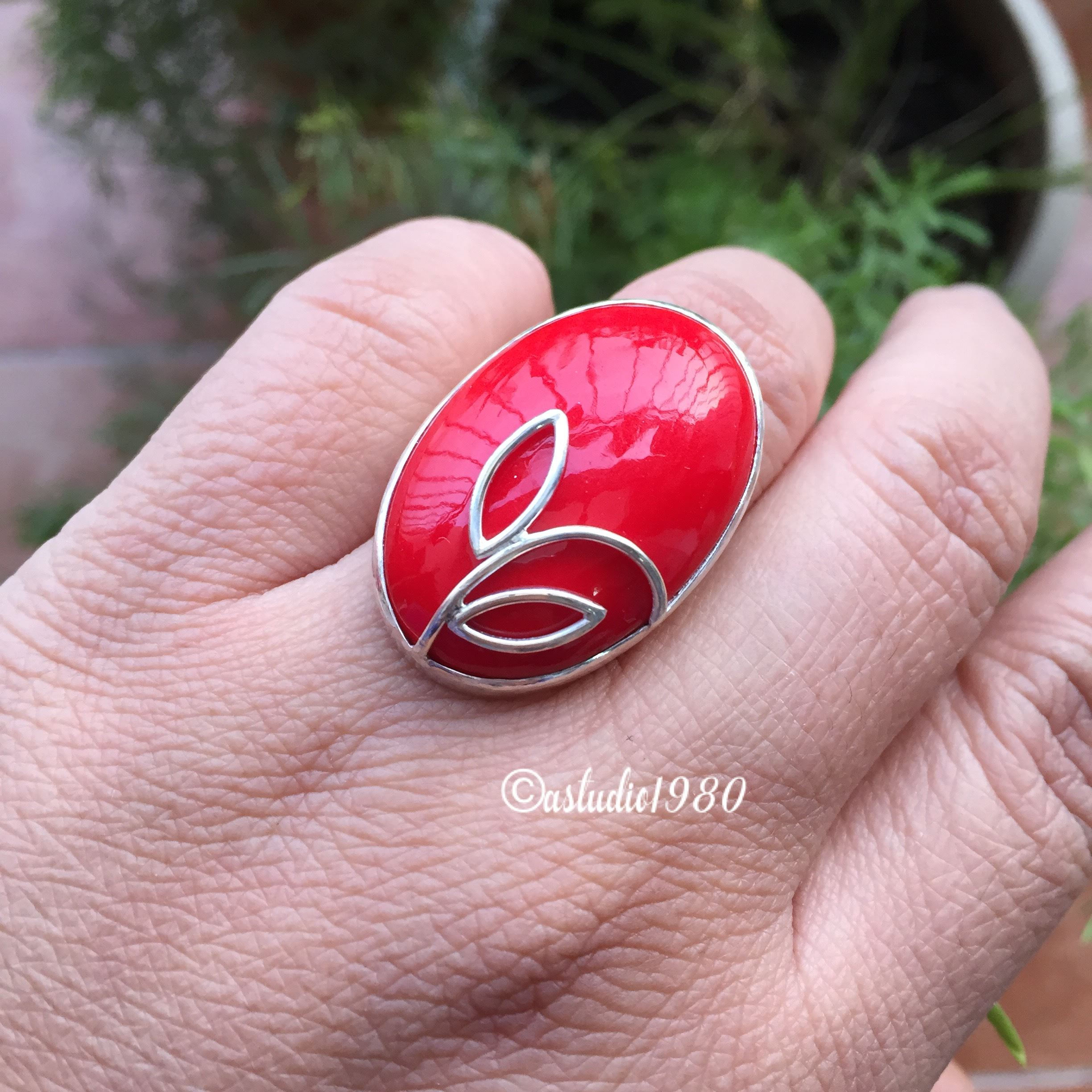 Artisan red coral ring Oval