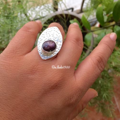 Indian star ruby ring, 925 sterling silver rings, Hammered silver ring