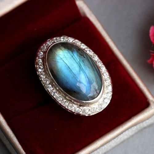 Artisan statement Labradorite ring, Labradorite sterling silver ring 