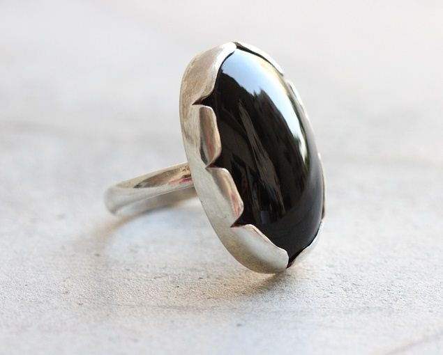 Black onyx artisan ring, Black onyx oval silver ring 