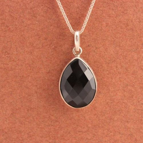 Black pendant, Black onyx pendant, Tear drop silver pendant
