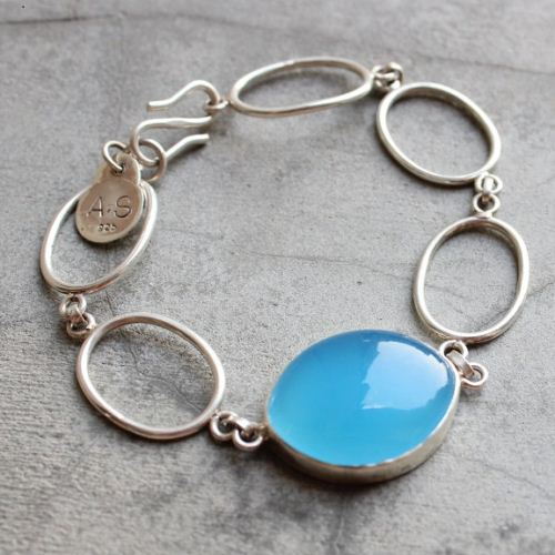 Blue chalcedony bracelet - Artisan bracelet in silver