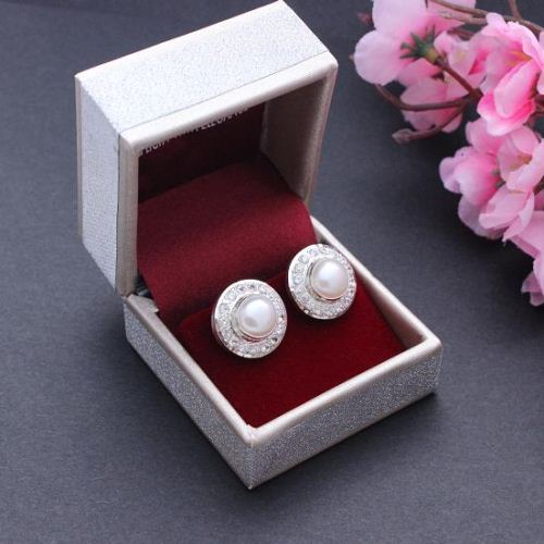 Bridal Pearl earrings Pearl stud