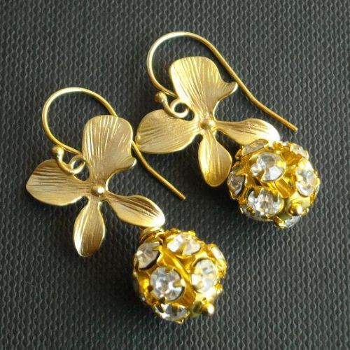Bridal earrings Gold Bridal jewelry