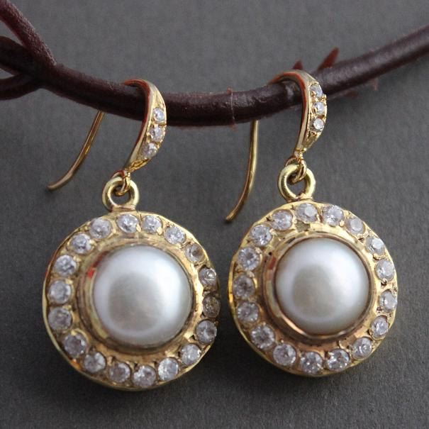 Bridal earrings Pearl earrings Cz