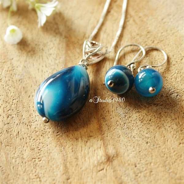 Bridesmaid gift - Blue pendant- blue earrings - silver jewelry 