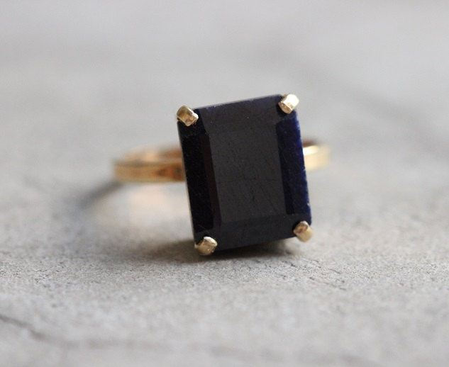 Engagement ring, 18k gold Blue Sapphire ring, September birthstone