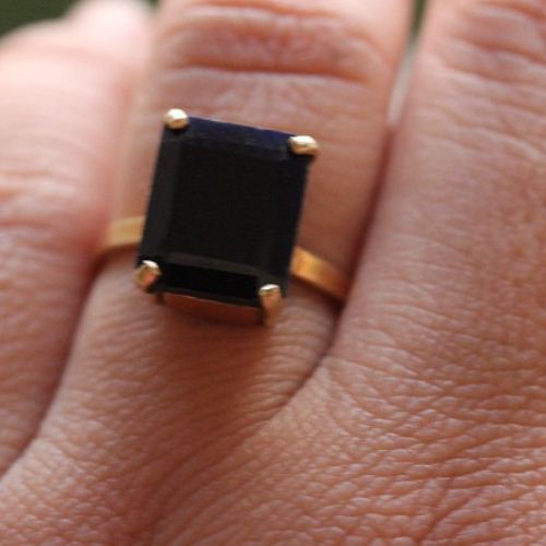 Engagement ring, 18k gold Blue Sapphire ring, September birthstone