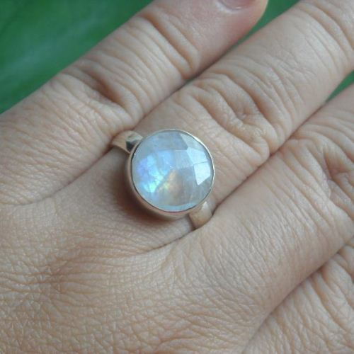 Faceted Rainbow Moonstone Ring, Round moonstone 925 Silver ring