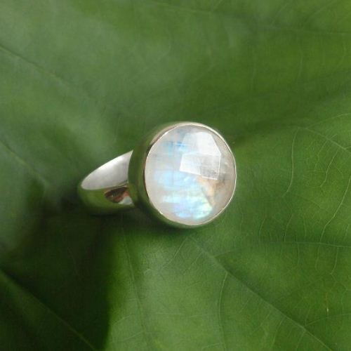 Faceted Rainbow Moonstone Ring, Round moonstone 925 Silver ring