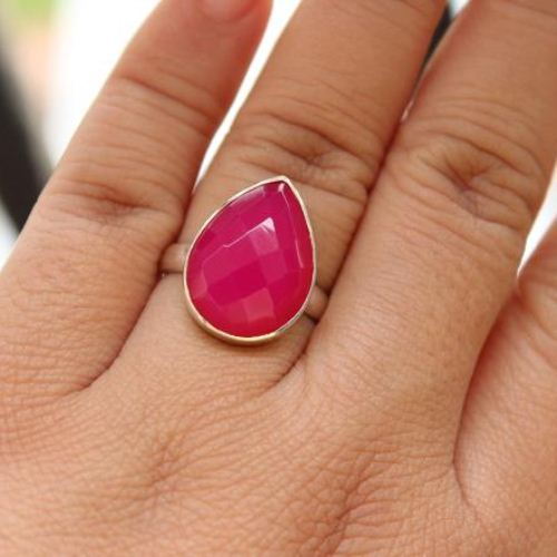 Fuschia Pink ring - Pink chalcedony ring - Sterling silver bezel ring