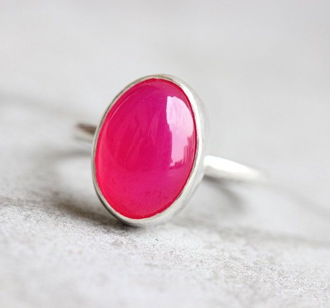 Fuschia Pink ring - Pink chalcedony oval gemstone silver ring