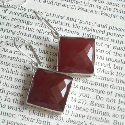 Garnet color chalcedony pendant earrings sterling silver set
