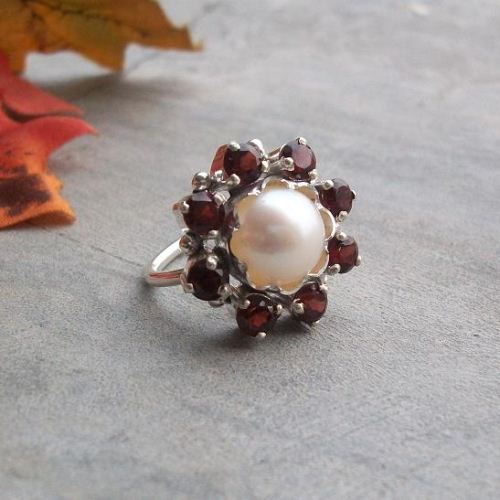 Garnet ring, Flower sterling silver ring, Artisan pearl ring