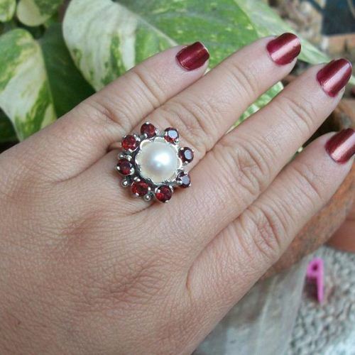 Garnet ring, Flower sterling silver ring, Artisan pearl ring