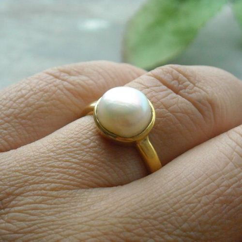Gold Pearl Ring, Vermeil ring, birthstone ring, Handmade gemstone ring - Size 6 other sizes also available