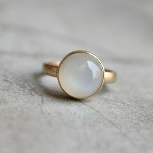 Gold moonstone ring, Natural Moonstone Ring, 18k gold engagement ring