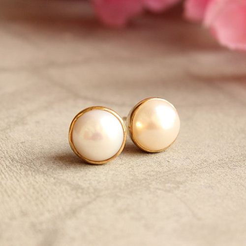Gold pearl earrings - 8mm stud earrings - modern classic gold vermeil