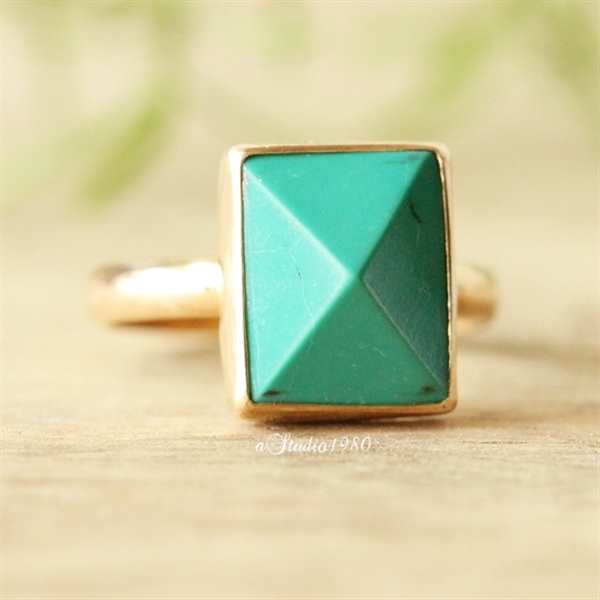 Gold turquoise ring, 18k Gold blue Turquoise Ring