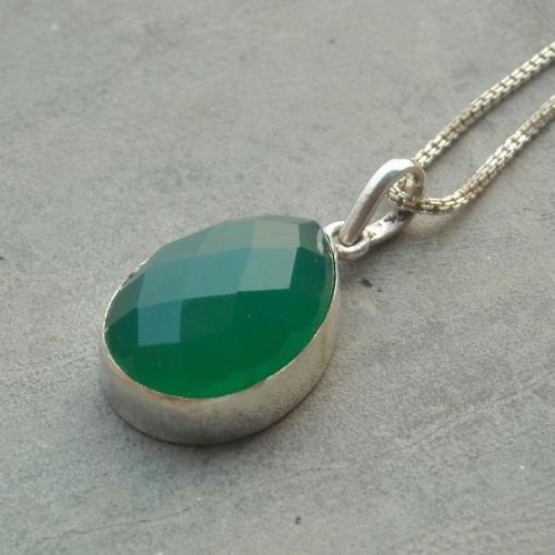 Green Chalcedony Pendant,Chalcedony Jewelry, Chalcedony drop Pendant, handmade, sterling silver ,gemstone Pendant