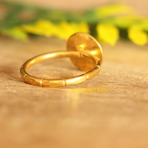 Green Emerald ring 18k gold handmade gemstone ring