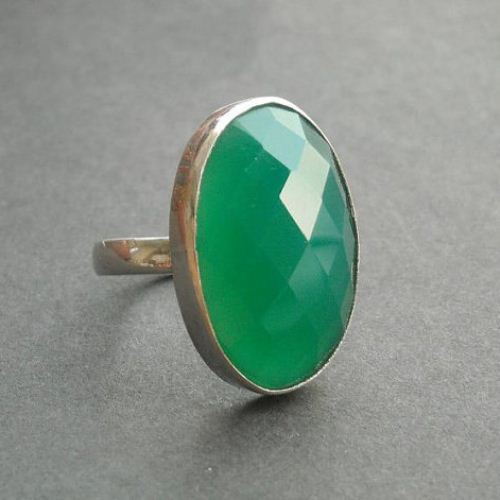 Green Onyx ring Emerald green