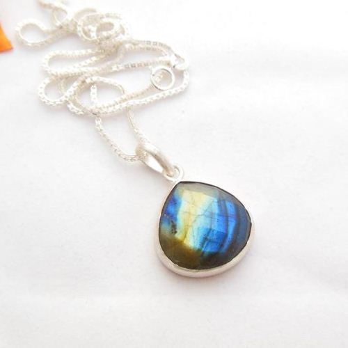 Labradorite Pendant, Gemstone Pendant, Silver pendant necklace