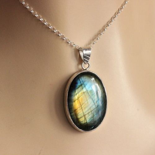 Labradorite Pendant, Gemstone Pendant, Sterling silver pendant