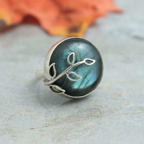 Labradorite Ring Round ring Artisan