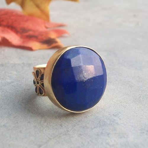 Lapis lazuli ring Round cocktail