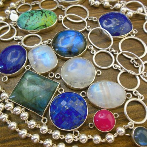 Lapiz Lazuli bracelet - Sterling silver bracelet - Artisan handmade