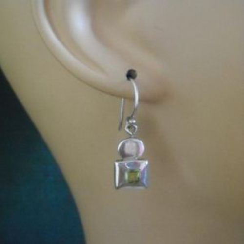 Modern handmade square peridot sterling silver earrings