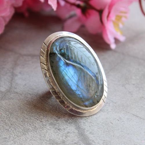 Natural Labradorite Ring Carved ring