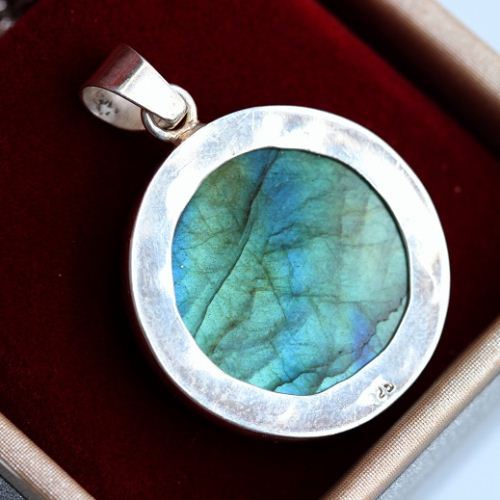 Natural Labradorite pendant necklace - Labradorite silver pendant
