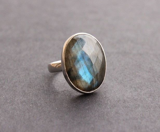 Natural labradorite sterling silver ring