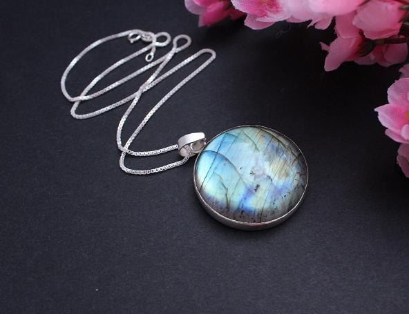 Natural labradorite pendant Blue pendant