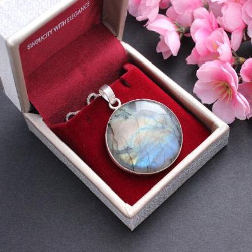 Natural labradorite pendant - Blue pendant - Gemstone silver Gifts