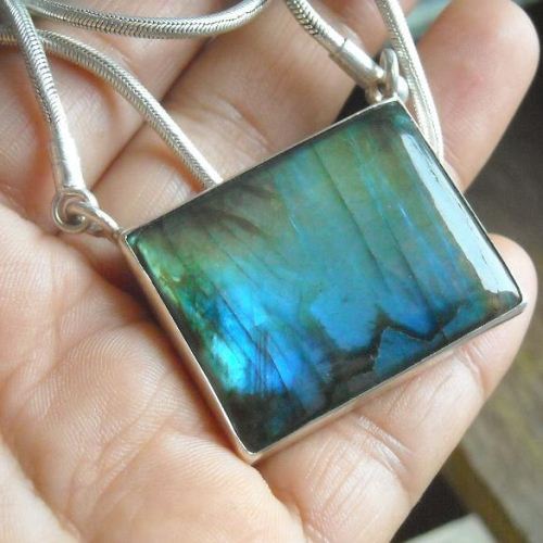 Natural labradorite pendant chain, Fire labradorite silver pendant necklace