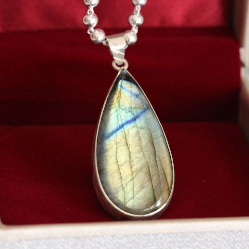 Natural labradorite pendant necklace, Blue flash stone silver  pendant